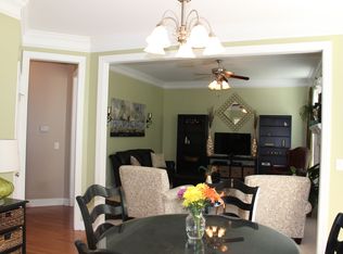 9 N Woodburn Ln, Columbia, SC 29212