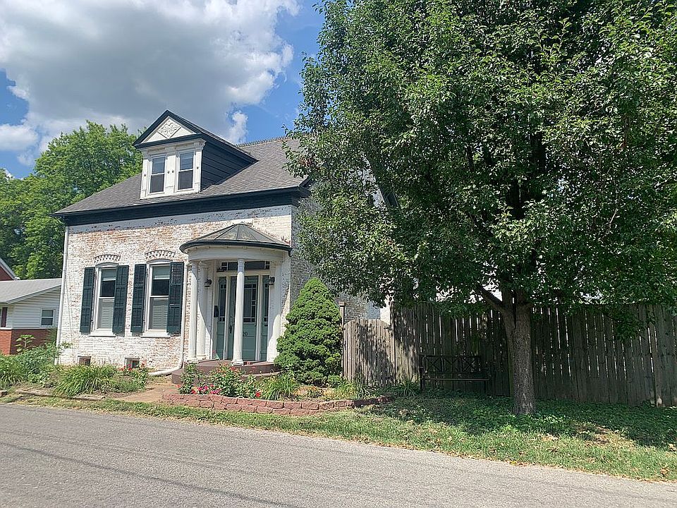 1st image of 620 N Metter Ave