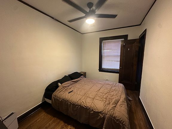 5th image of 1702 N Wolcott Ave APT 1N