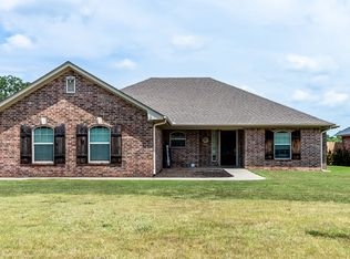 5306 Roadrunner Dr, Durant, OK 74701