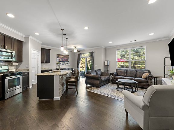 3rd image of 1292 Church Ct #1292
