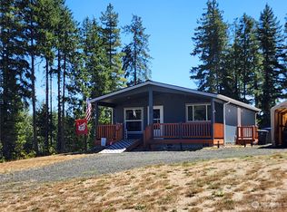 560 N Haven Lake Dr, Tahuya, WA 98588