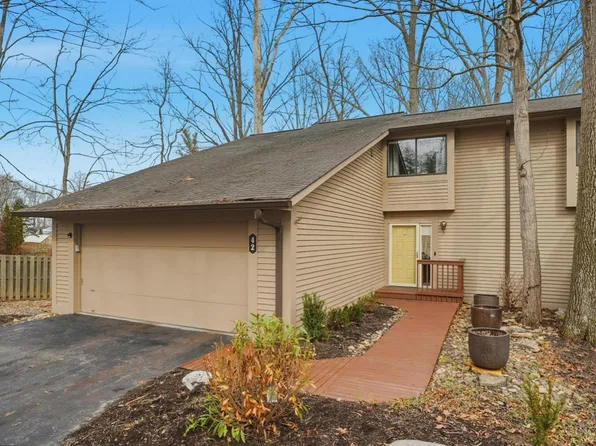 42 Big Oak Ln #14, Milford, OH 45150