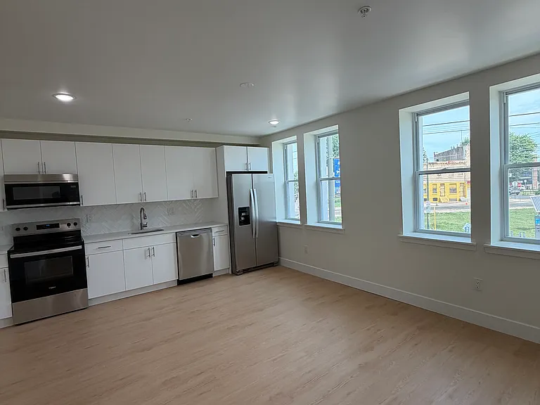 4212 Lancaster Ave #201 — Photo 14