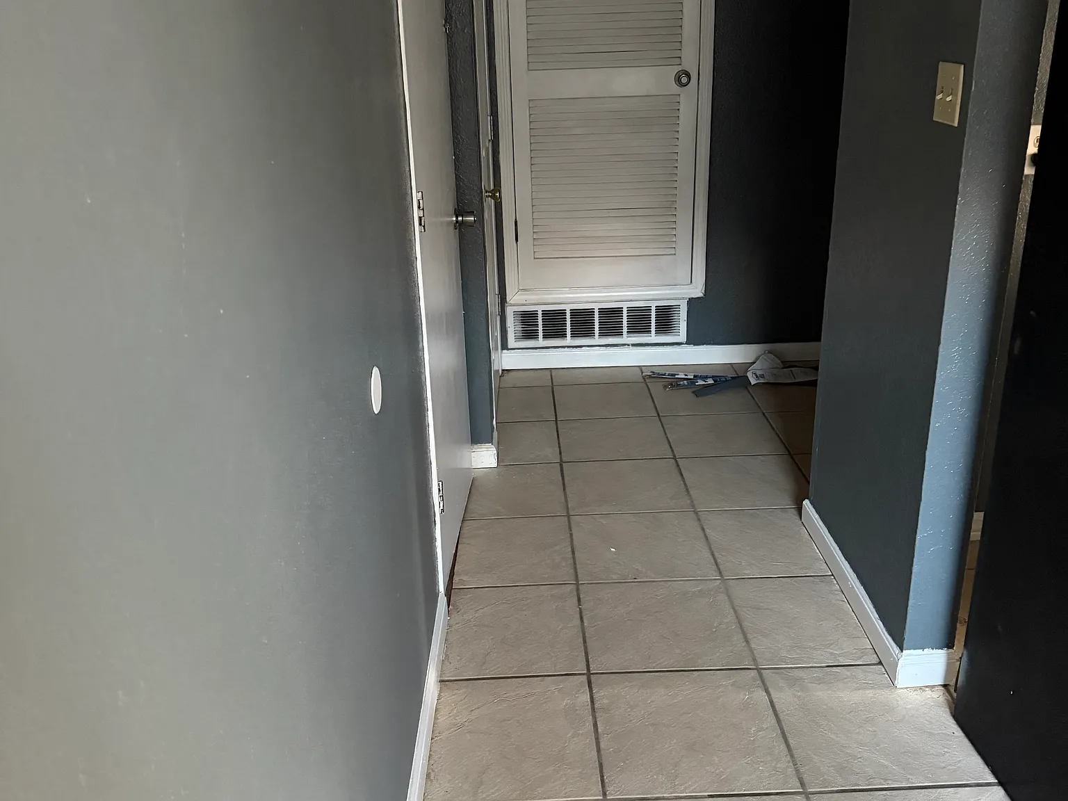 4 bed, 1688 sqft, $1,700 — Photo 2