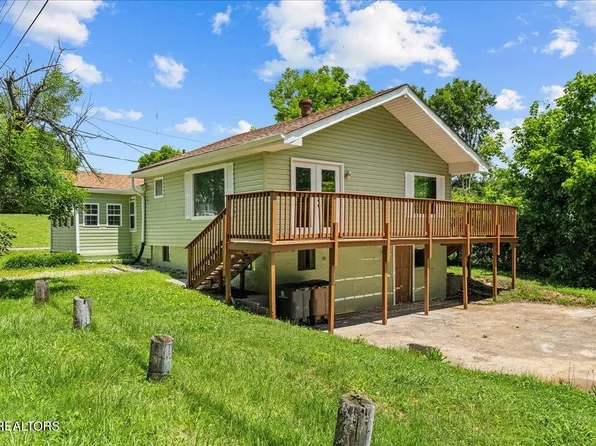 2508 Pershing St, Knoxville, TN 37917