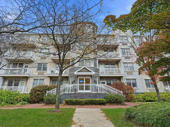 4 Constellation Place image 6 of 21