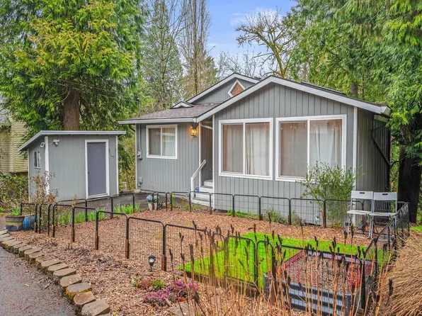 5311 SW Baird St, Portland, OR 97219