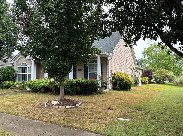 300 Monarch Village Way, Stockbridge, GA 30281