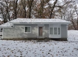 1421 S Maple Island Rd, Muskegon, MI 49442