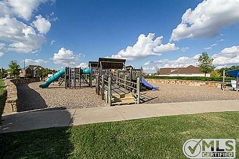 1st image of 2540 Sir Percival Ln