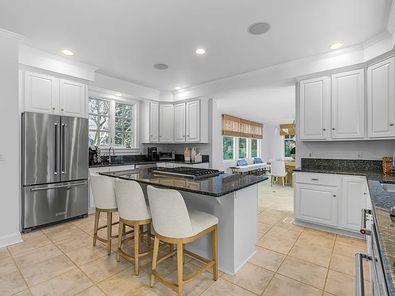 52 Old Barn Ln — Photo 8