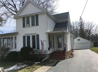 76 E Main St, Le Roy, NY 14482