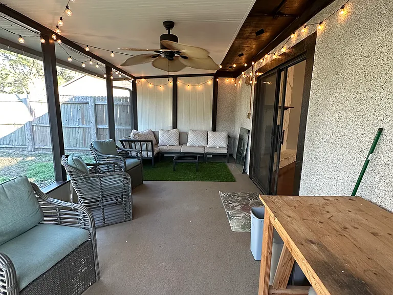11301 Derringer Cir S — Photo 17