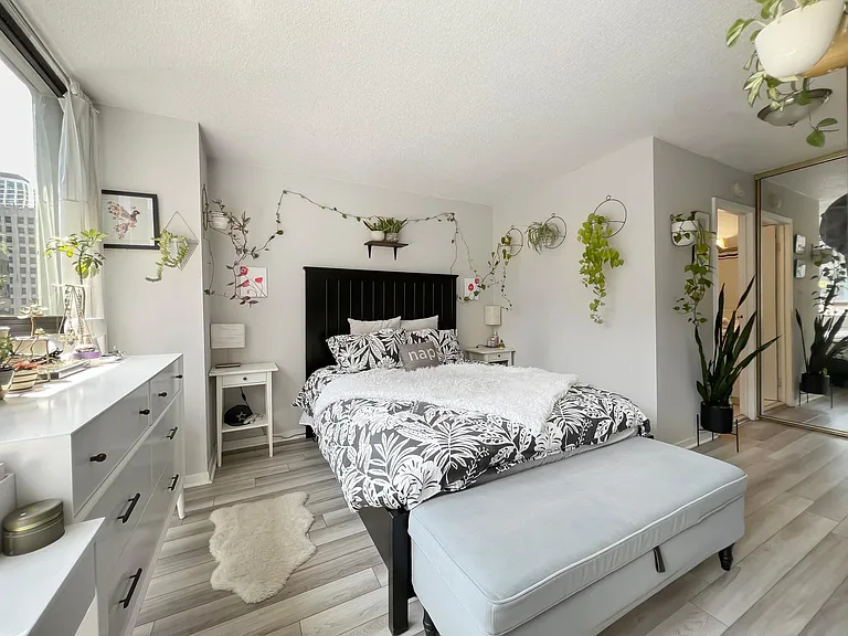 230 E Ontario St #1804 — Photo 7