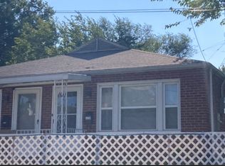 9947 Luna Ave, Saint Louis, MO 63125