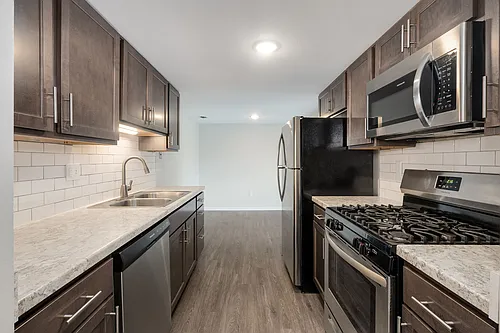 Briarlane Apartments Photo 1