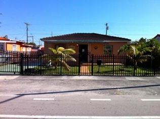 1061 NW 35th Ct, Miami, FL 33125