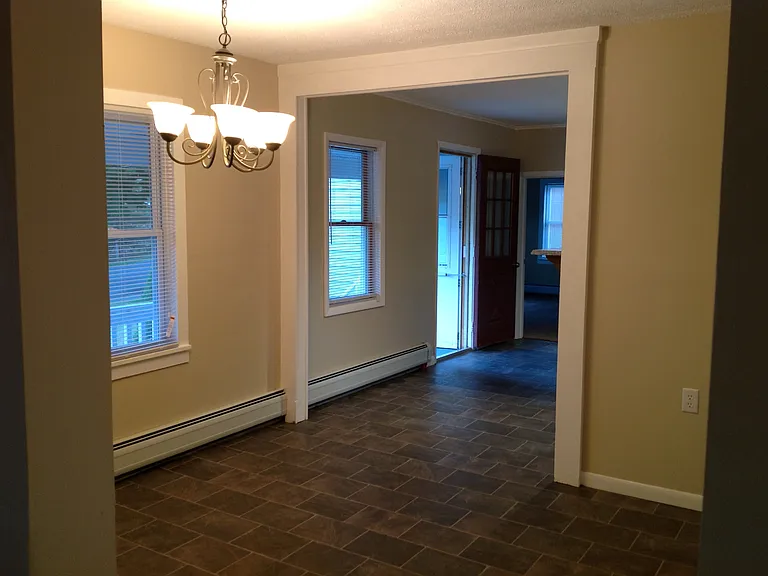 829 Crow Hill Rd — Photo 16