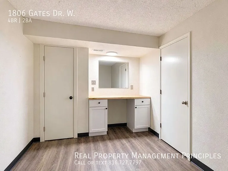 1806 Gates Dr W — Photo 16