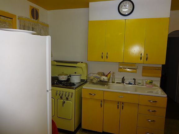 2nd image of 6452 215th St