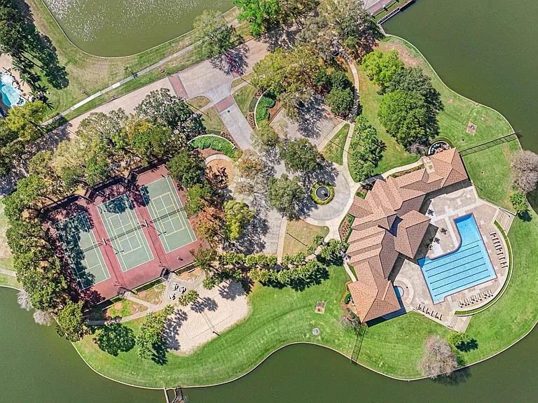 12502 Pebble Way Ct — Photo 47