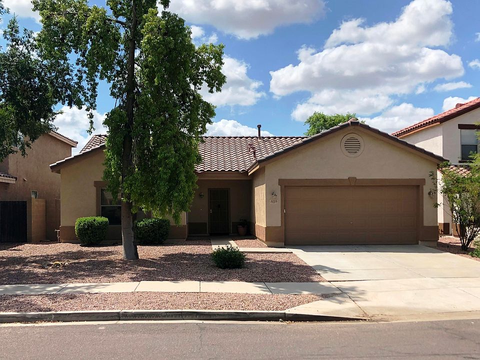 1st image of 3225 W Cavedale Dr