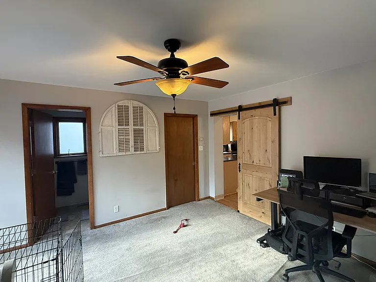 2237 Meade St — Photo 11