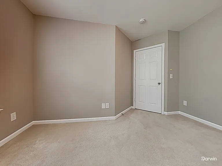 1909 Thorn Crest Dr — Photo 15