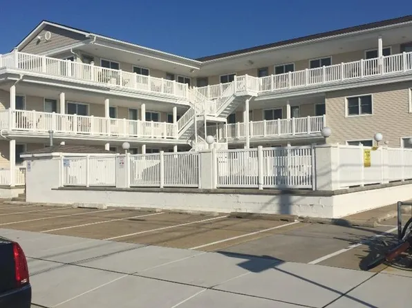 608 Ocean Ave #304, North Wildwood, NJ 08260