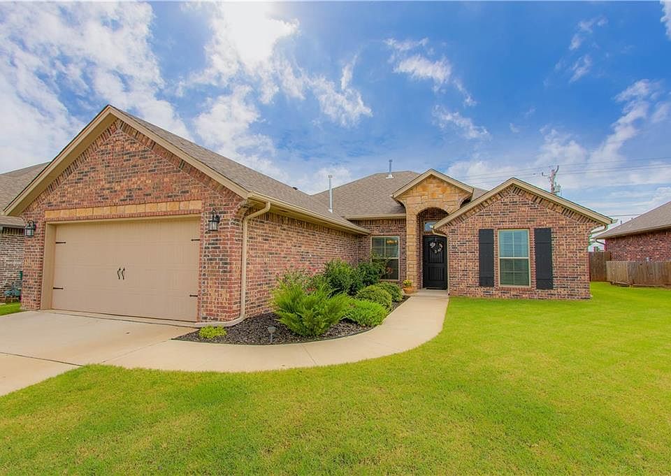 1st image of 15920 Cantera Creek Dr
