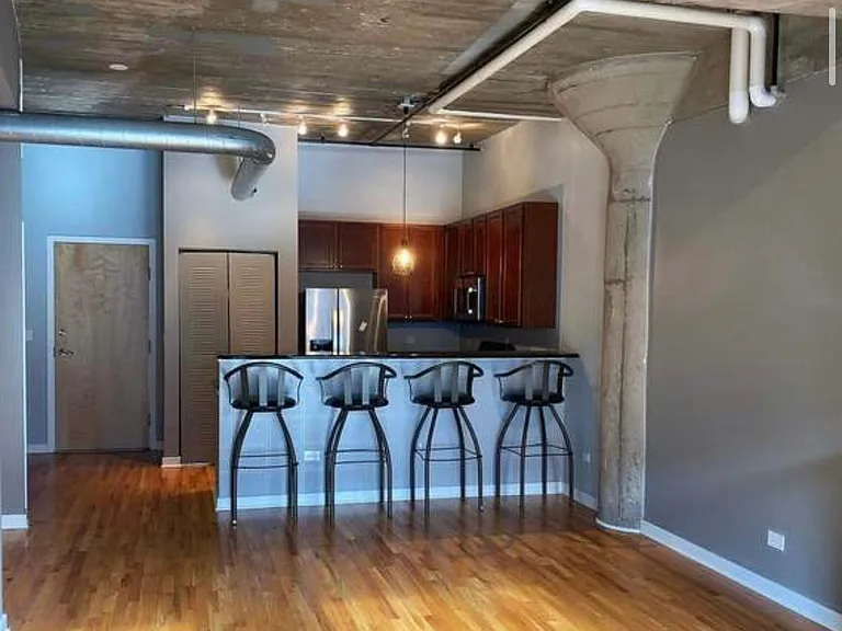 1111 W 14th Pl #312 — Photo 4