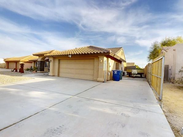 8247 E Topeka Pl, Yuma, AZ 85365