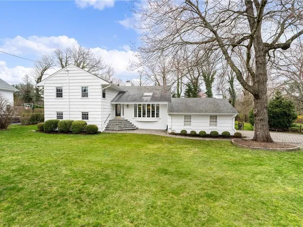 22 Garden Road, Harrison, NY 10528