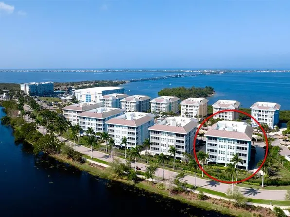 379 Aruba Cir Unit 303, Bradenton, FL 34209