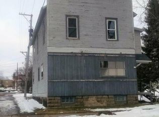 113 S 2nd St #1/2, Cornell, WI 54732