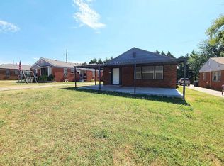 1210 Givens Dr, Midwest City, OK 73110