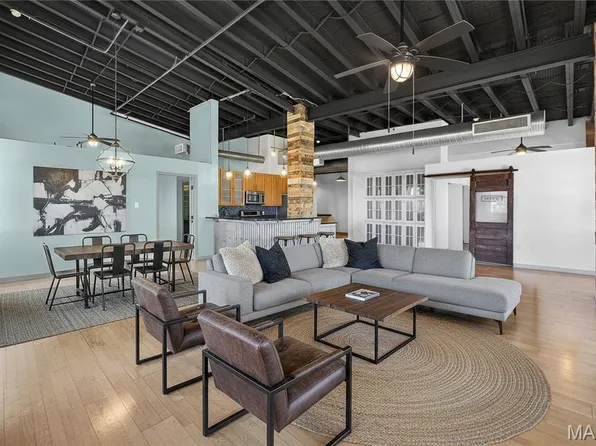 1501 Locust St APT 1204, Saint Louis, MO 63103