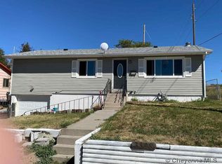 3328 Sun Rise Hills Dr, Cheyenne, WY 82009