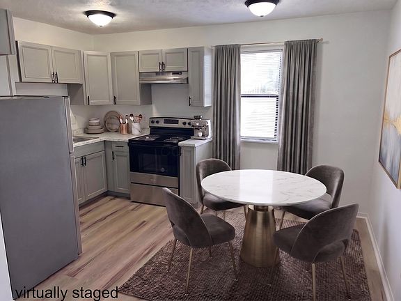 4th image of 270 Everett Ave