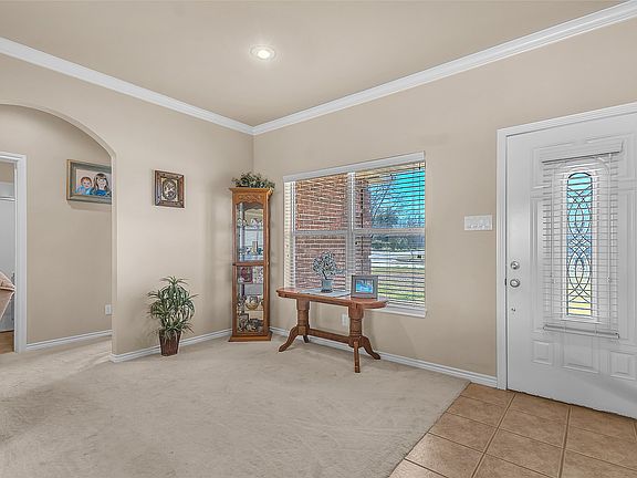 4th image of 300 W McAfee Dr