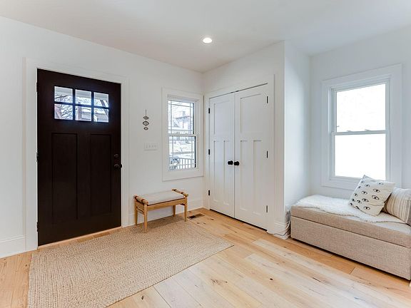 4th image of 5033 Vincent Ave S