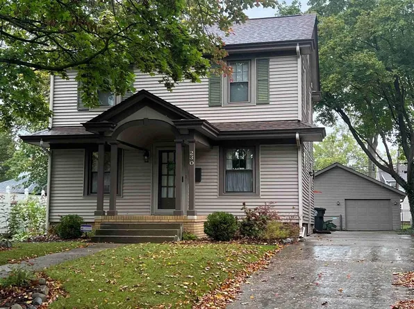 230 N Seminole Cir, Fort Wayne, IN 46807