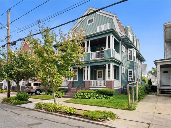 68-70 Lenox Ave, Providence, RI 02907