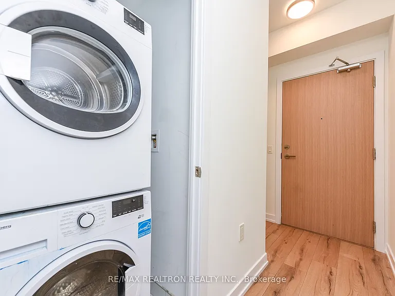 1195 The Queensway W #513 — Photo 15