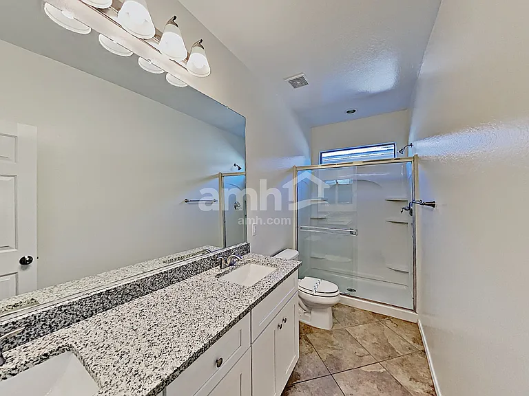 19427 W Woodlands Ave — Photo 14