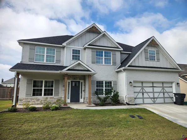 311 Shoshone Cir, Kathleen, GA 31047
