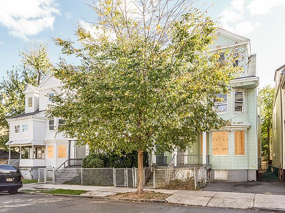 3rd image of 50 N 18th St