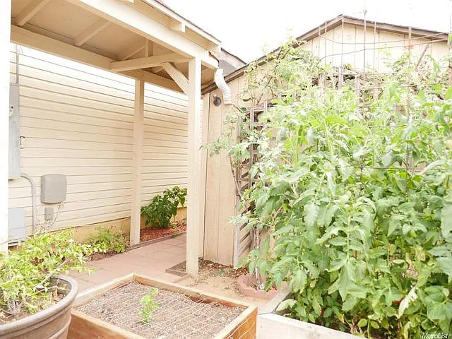 3636 Floral Dr photo 1