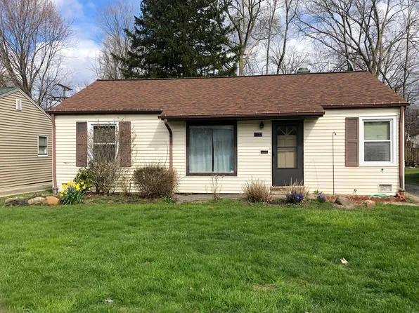 1127 Orchard Heights Dr, Mayfield Heights, OH 44124